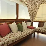 Aterna Hotel 2*
