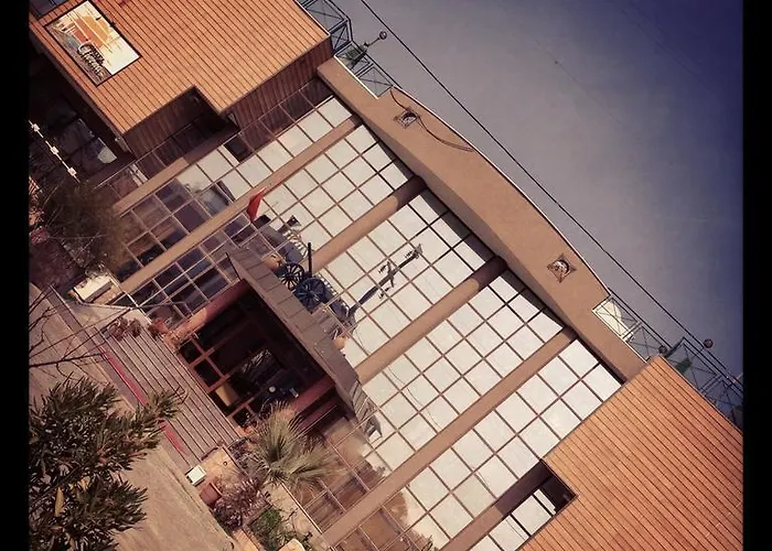 Ξενοδοχείο Aterna 2*