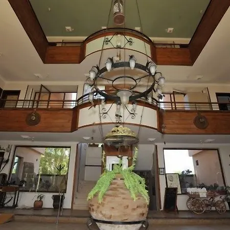 Aterna Hotel 2*
