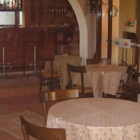 Hotel Aterna 2*