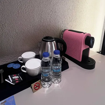 Hotel Aterna 2*